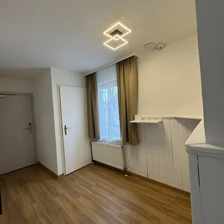 Rooms11 Otel *