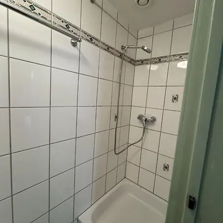 Rooms11 מלון *