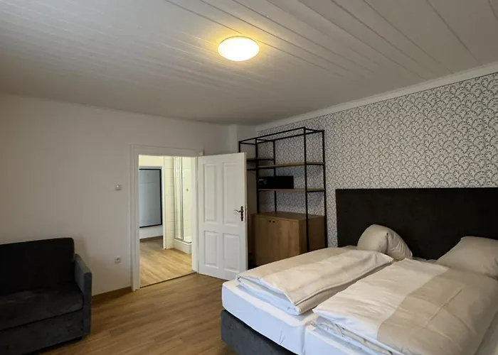 Hotel Rooms11