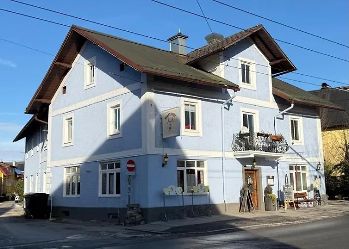 Rooms11 Hotel